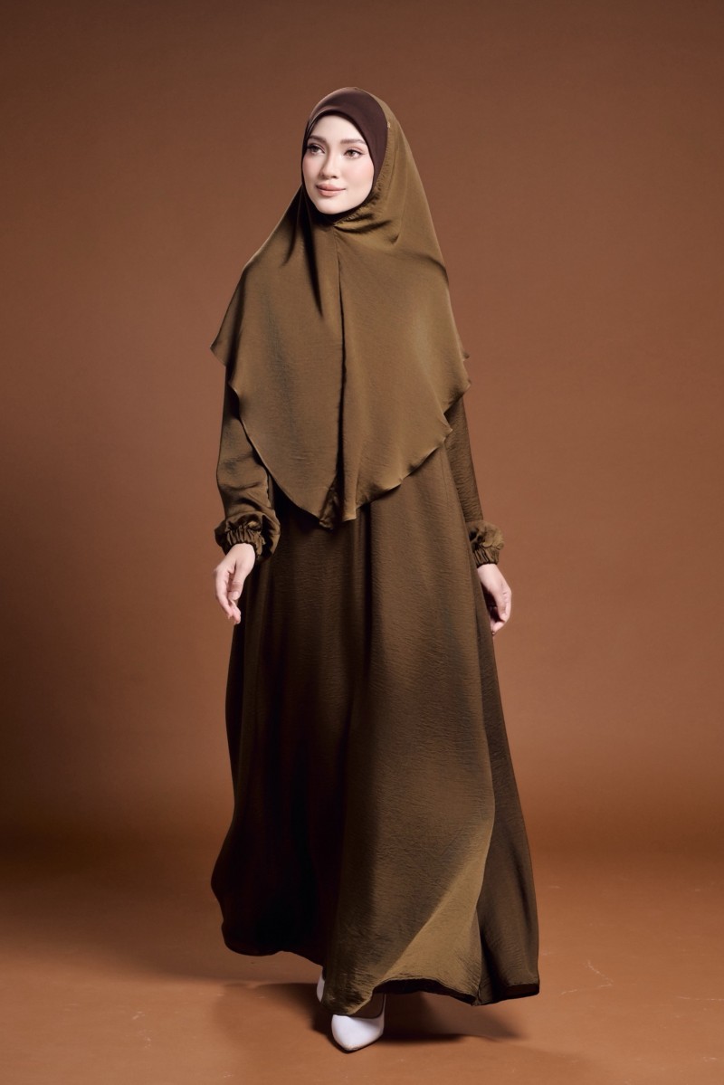 ZARIA Set in Brown Olive