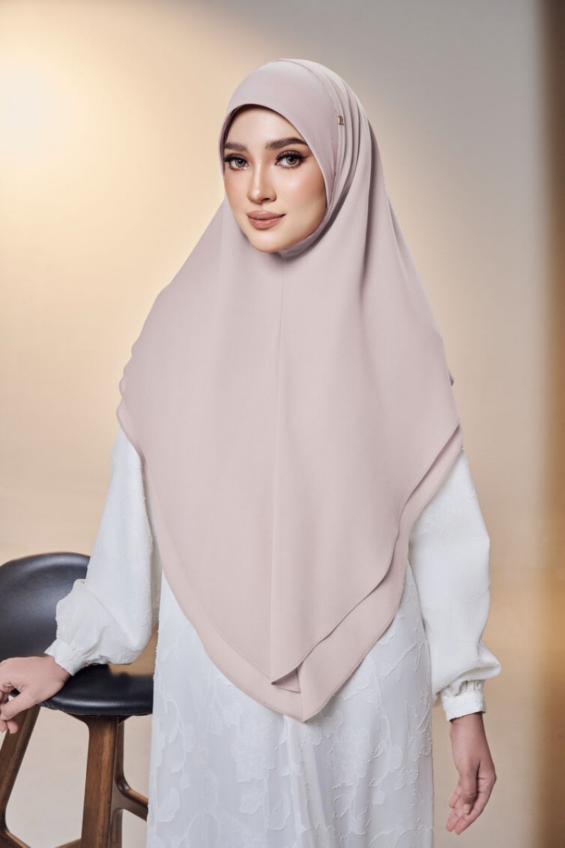 NAGEENA XL Khimar in Pale Pink