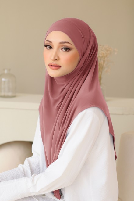 Aster Tudung Instant in Berry