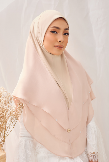 ARDEA Slip On Hijab in Soft Cream