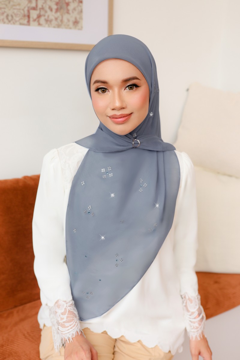 REESA (A) Bawal in Blue Grey