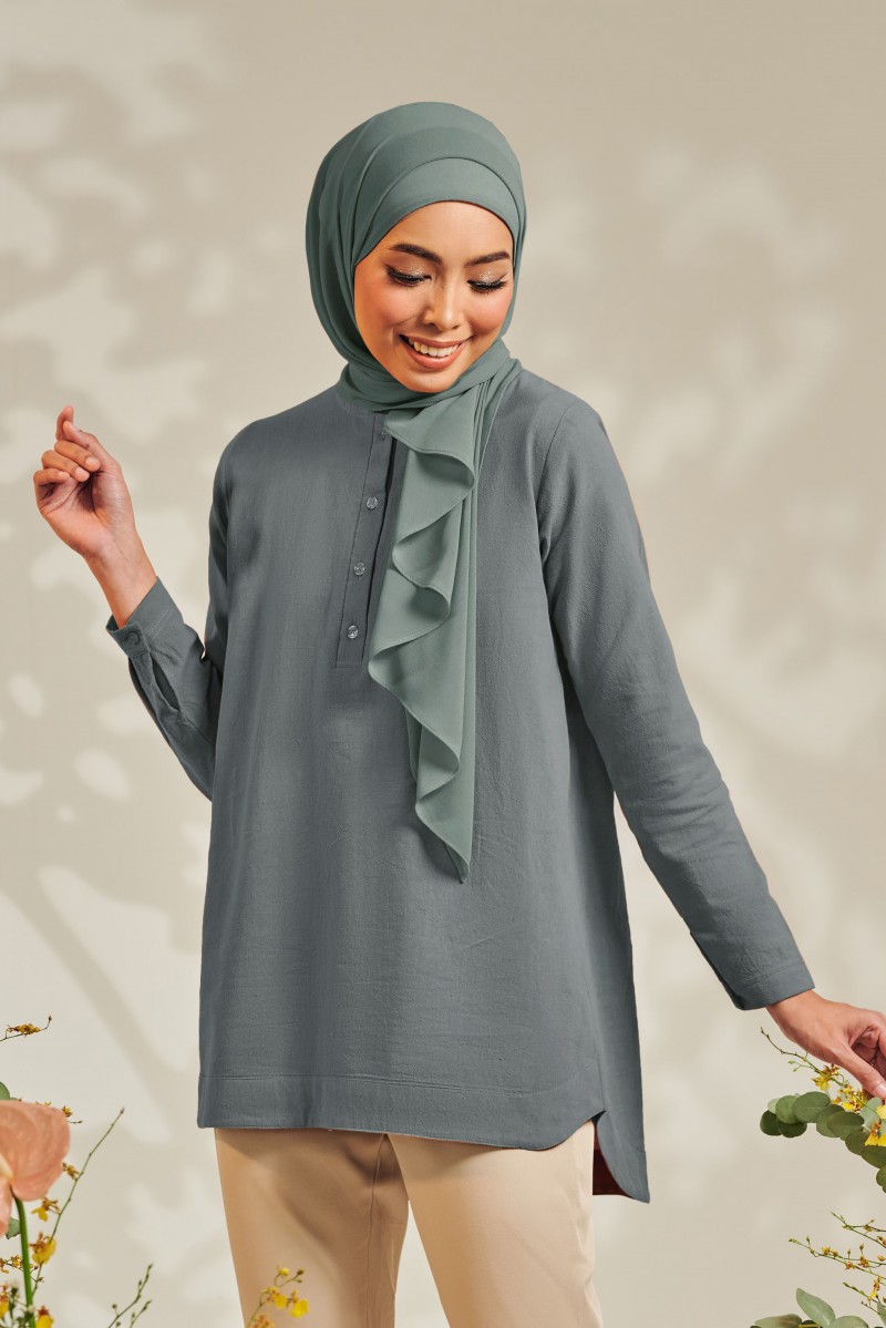 BEA Blouse in Blue Grey