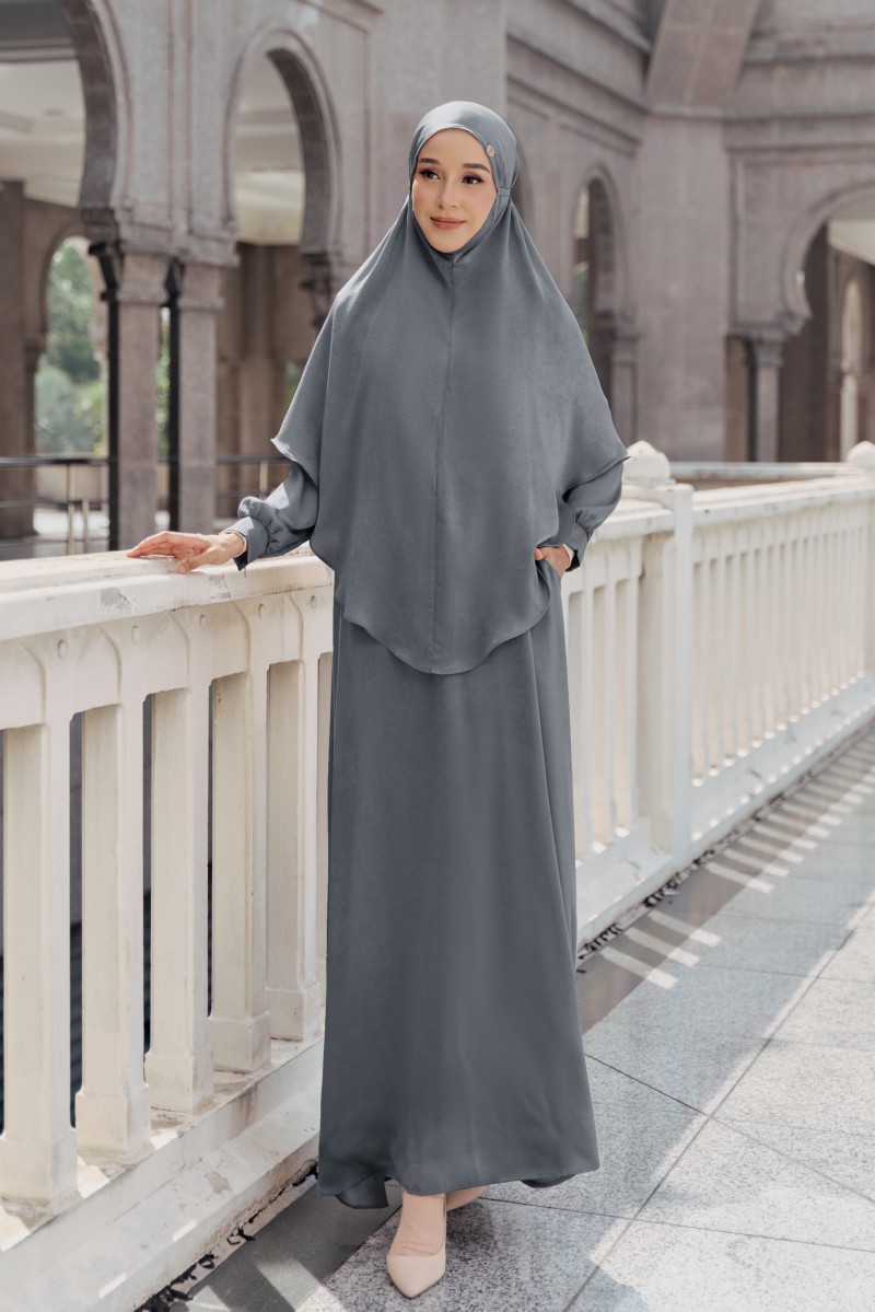 ZARIA SET with Khimar in Dark Grey