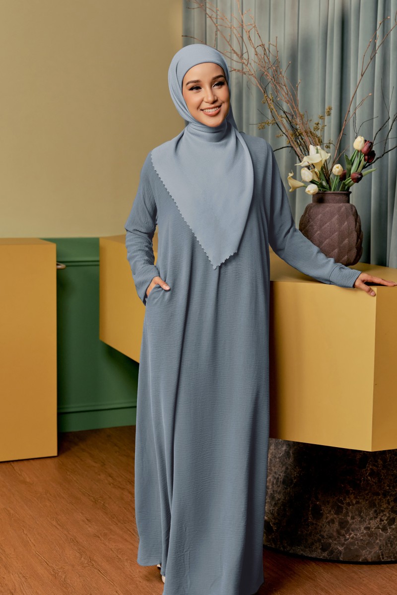 BELVA Kaftan in Blue