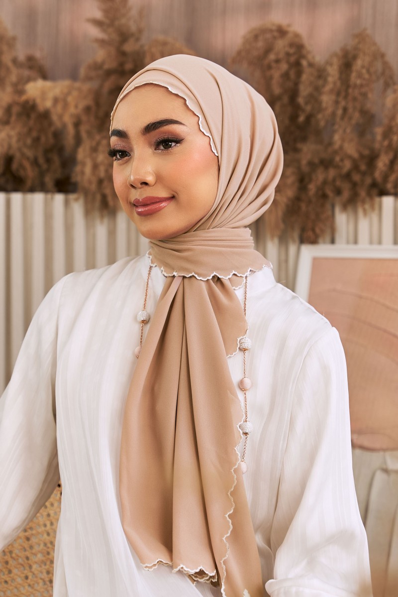 REKHA Sulam Shawl in Dusty Peach