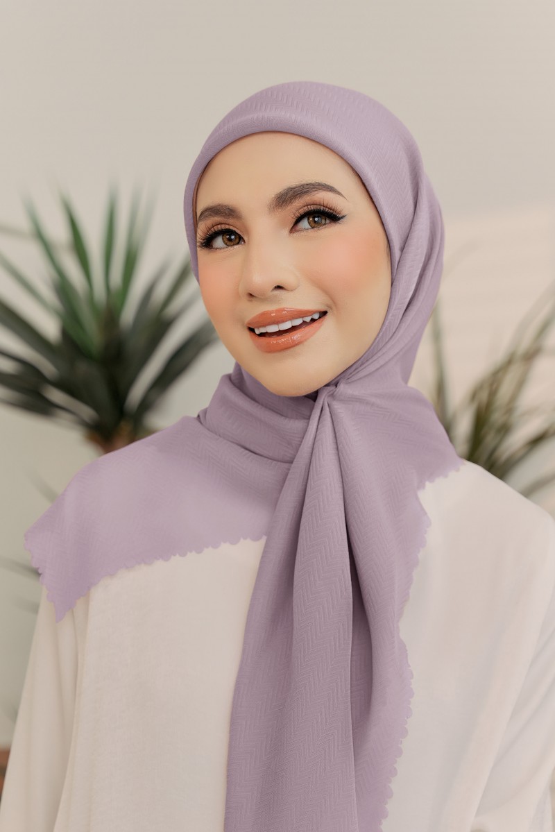 Cali Bawal in Dusty Purple