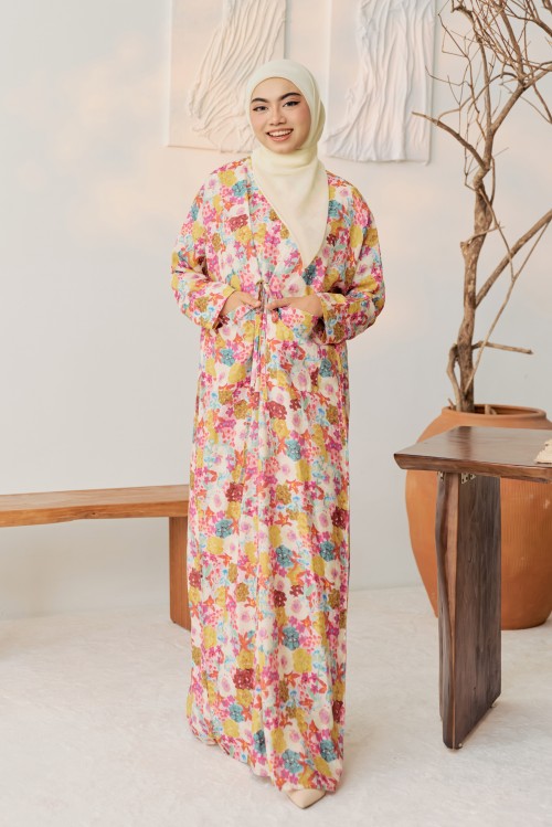 ZAFIRA Kaftan in Dhani