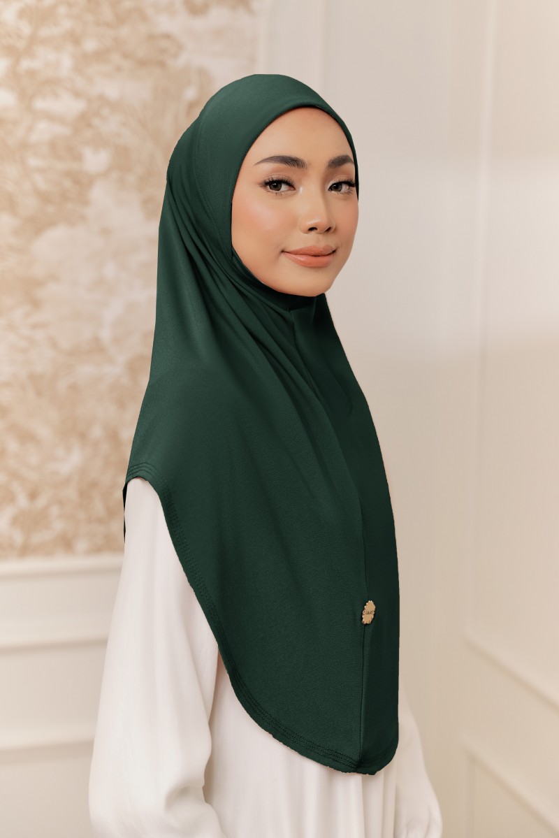 MEDINA Tudung Sarung in Deep Green