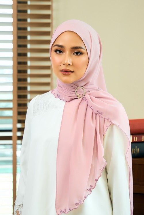 YUKI Sulam Shawl in Pink Lavender