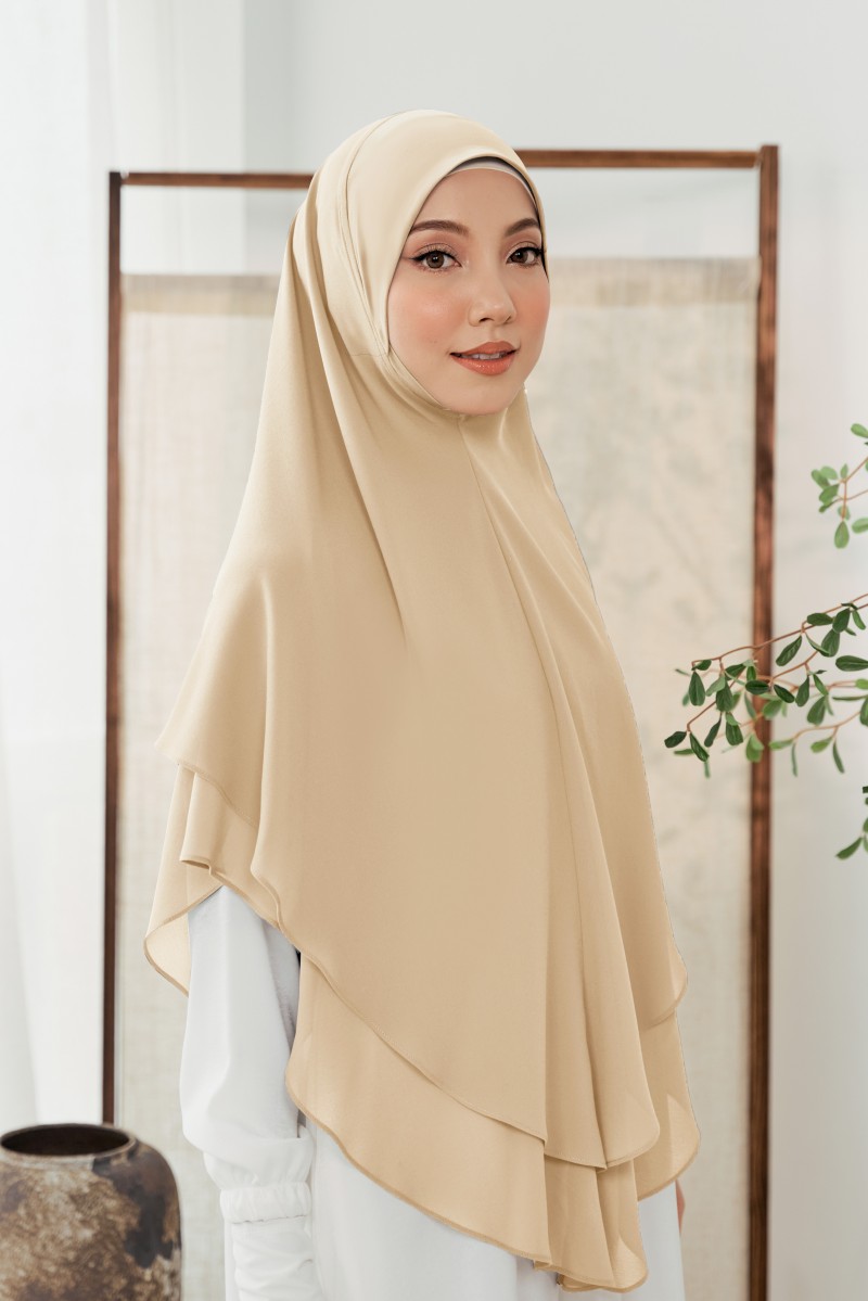 Nageena Khimar in Sand