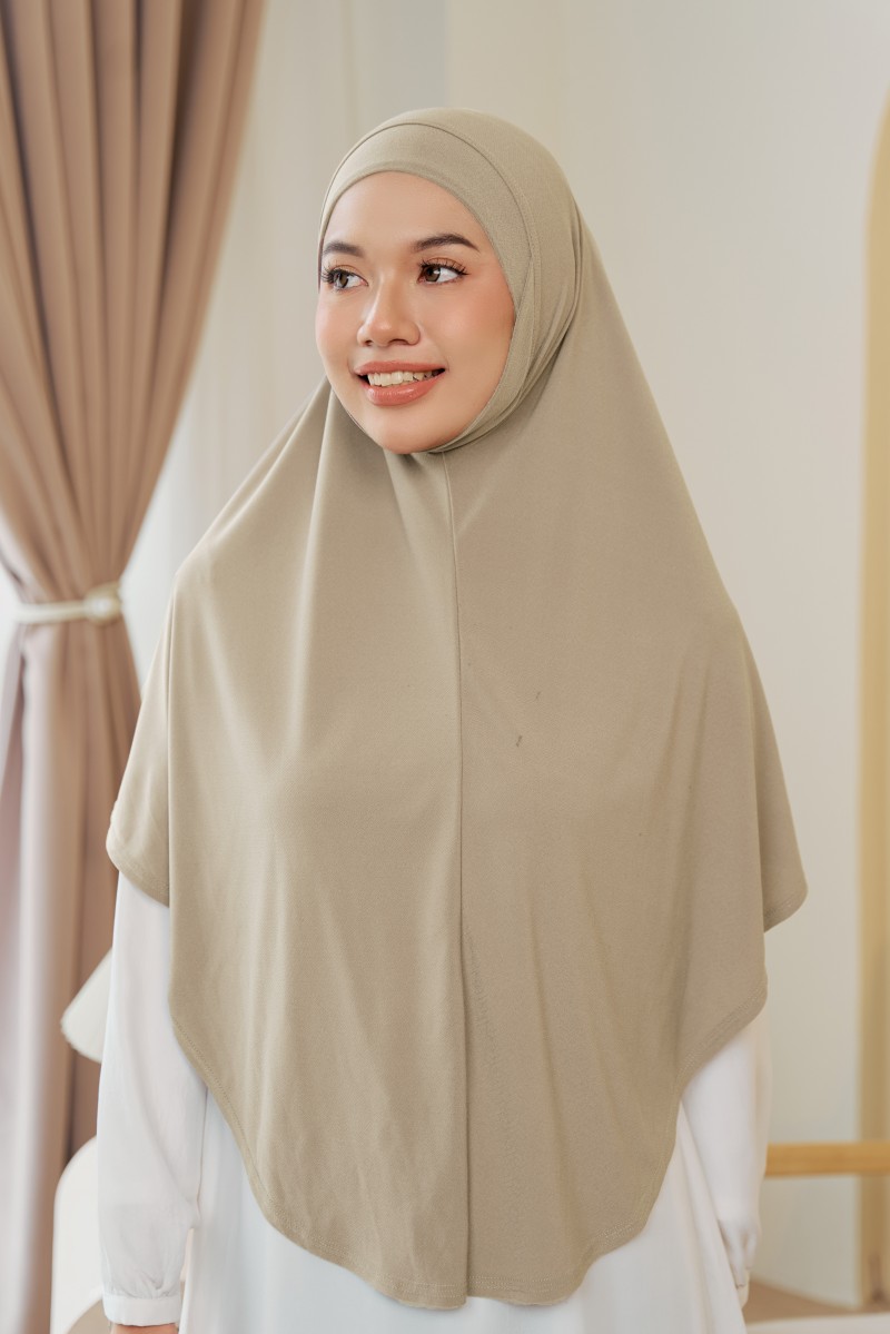 HAURA Tudung Syria in Smokey Brown