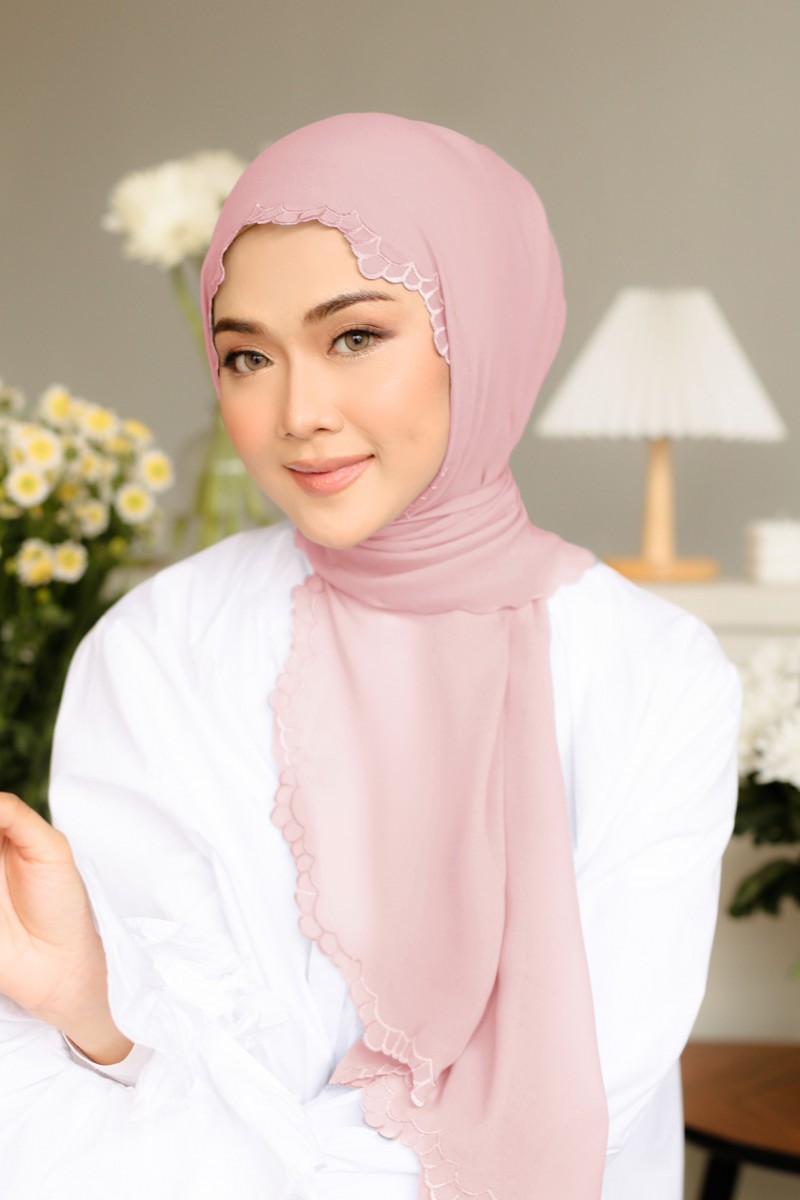 (AS-IS) Abir Sulam Long Shawl in Light Pink