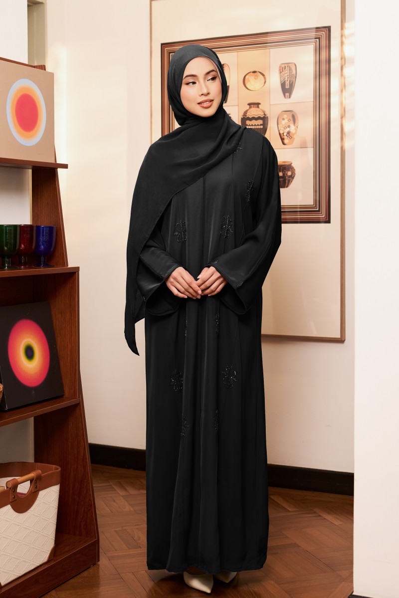 ELARA Jubah M1 in Black