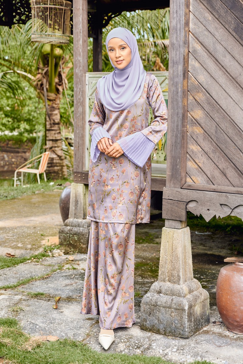 Anika Kurung in Smokey Grey