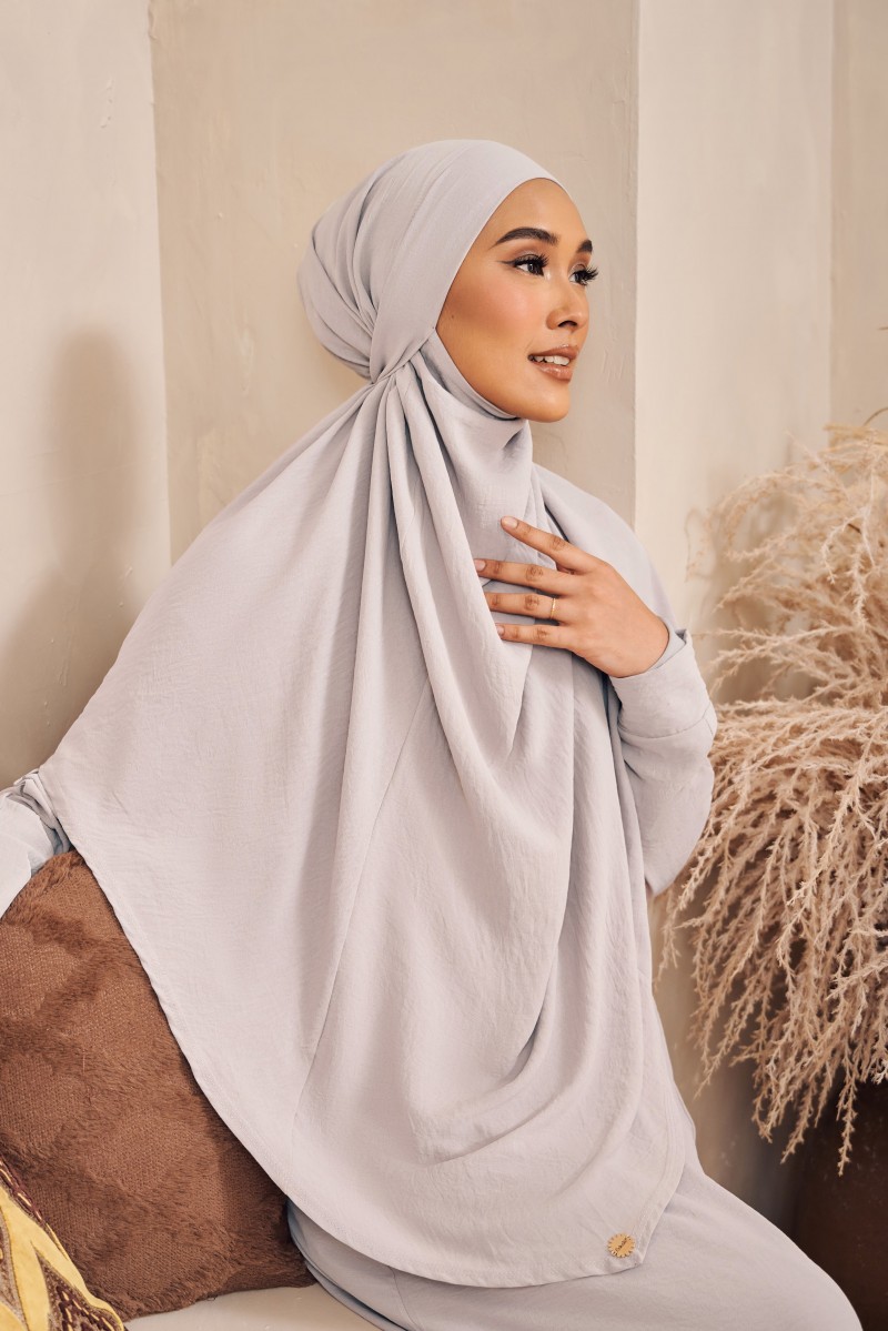 (AS-IS) NEEMA Khimar in Soft Grey