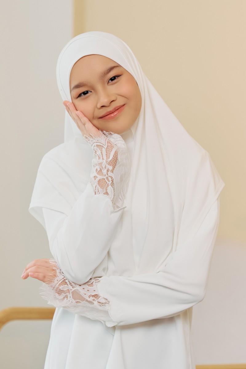 HAURA Kids Tudung Sarung in White