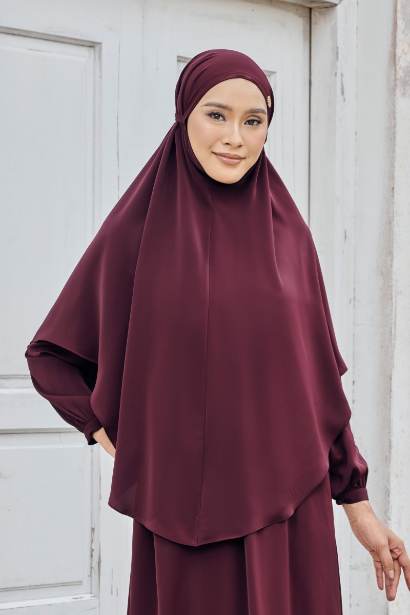 KHAWLA Khimar in Maroon