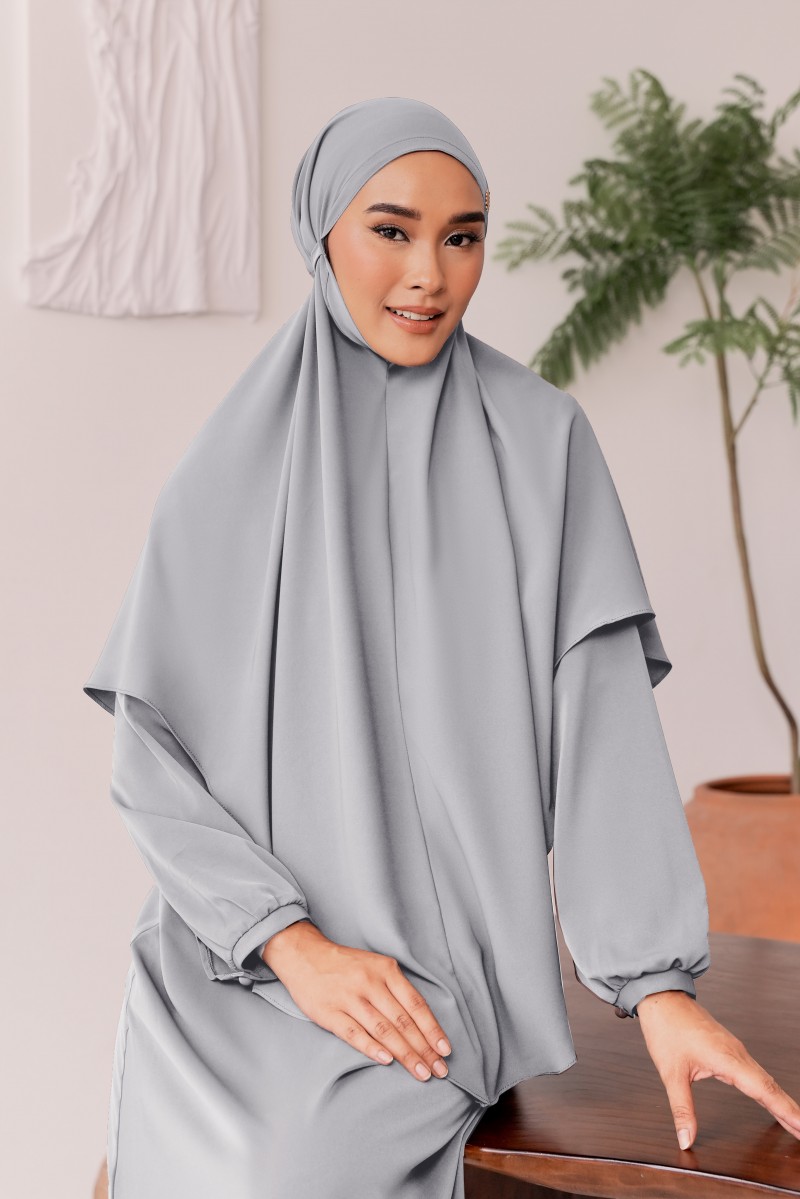 KHAWLA Khimar in Soft Grey