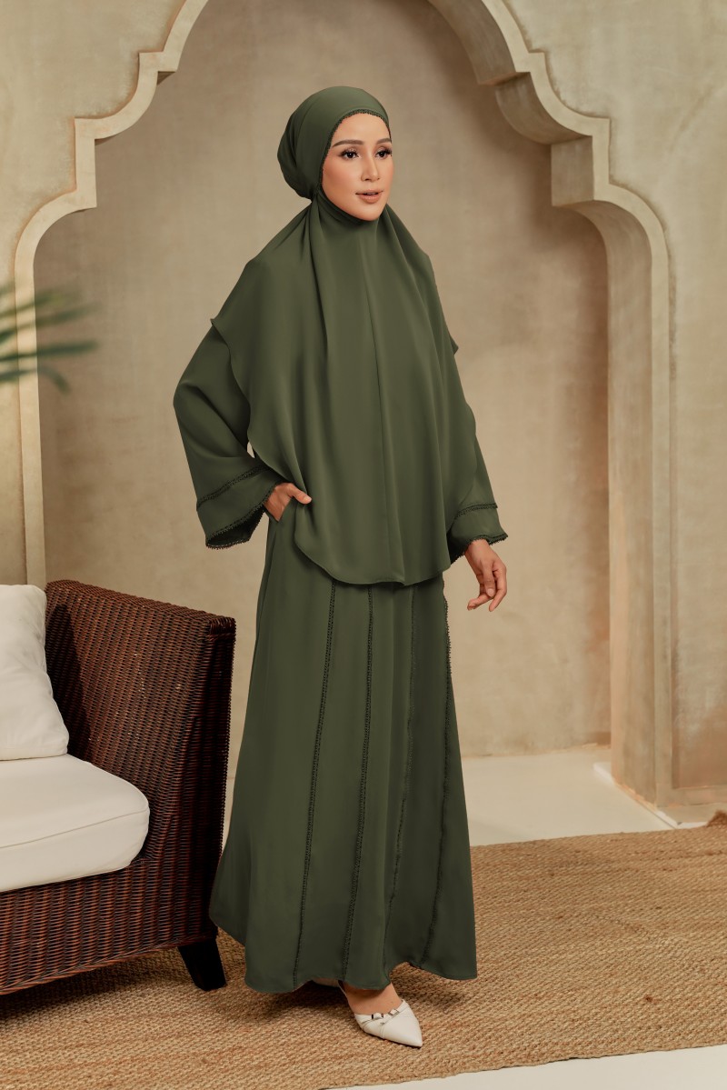 ATIKA Set Jubah with Khimar in Dusty Green