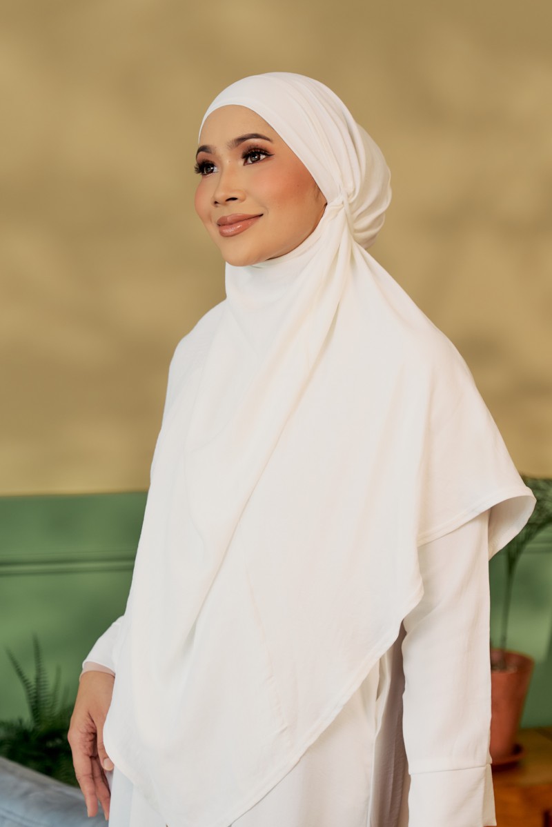 NEEMA Khimar in White