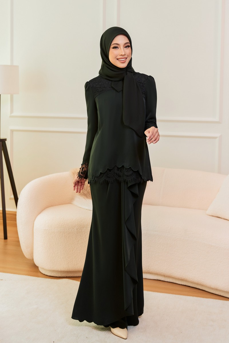 (AS-IS) EIDRA Kurung in Black