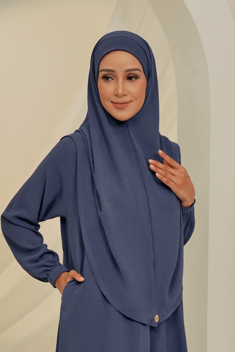 LANA Khimar in Blue