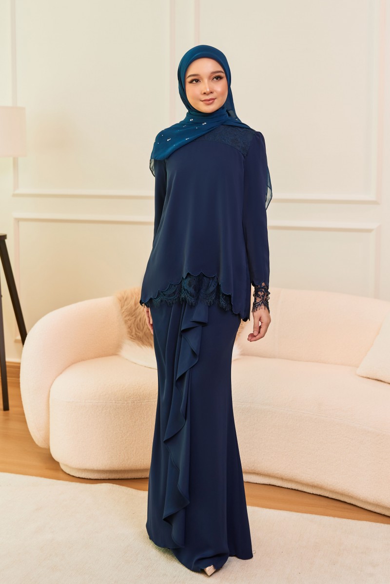 EIDRA Kurung in Deep Blue