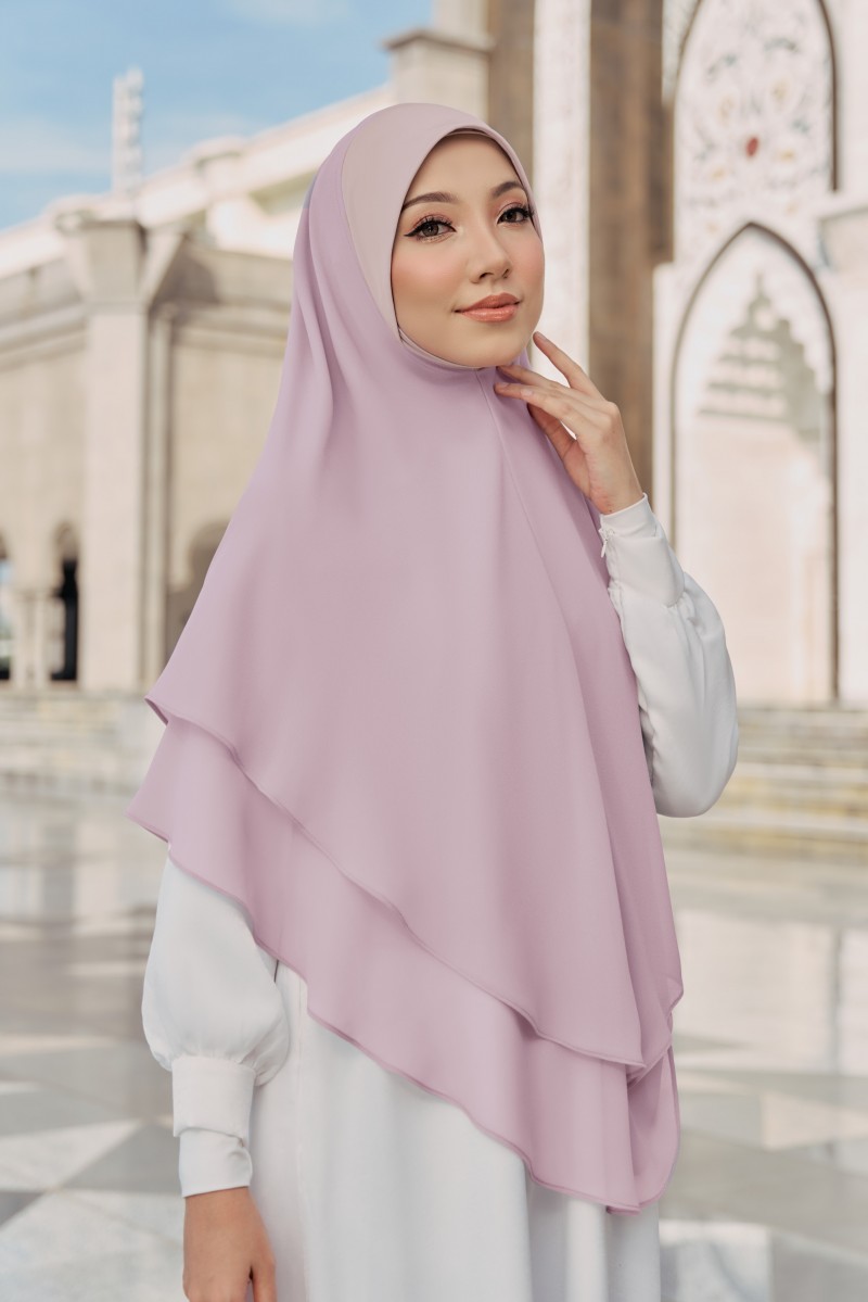 Nageena Khimar in Lavender