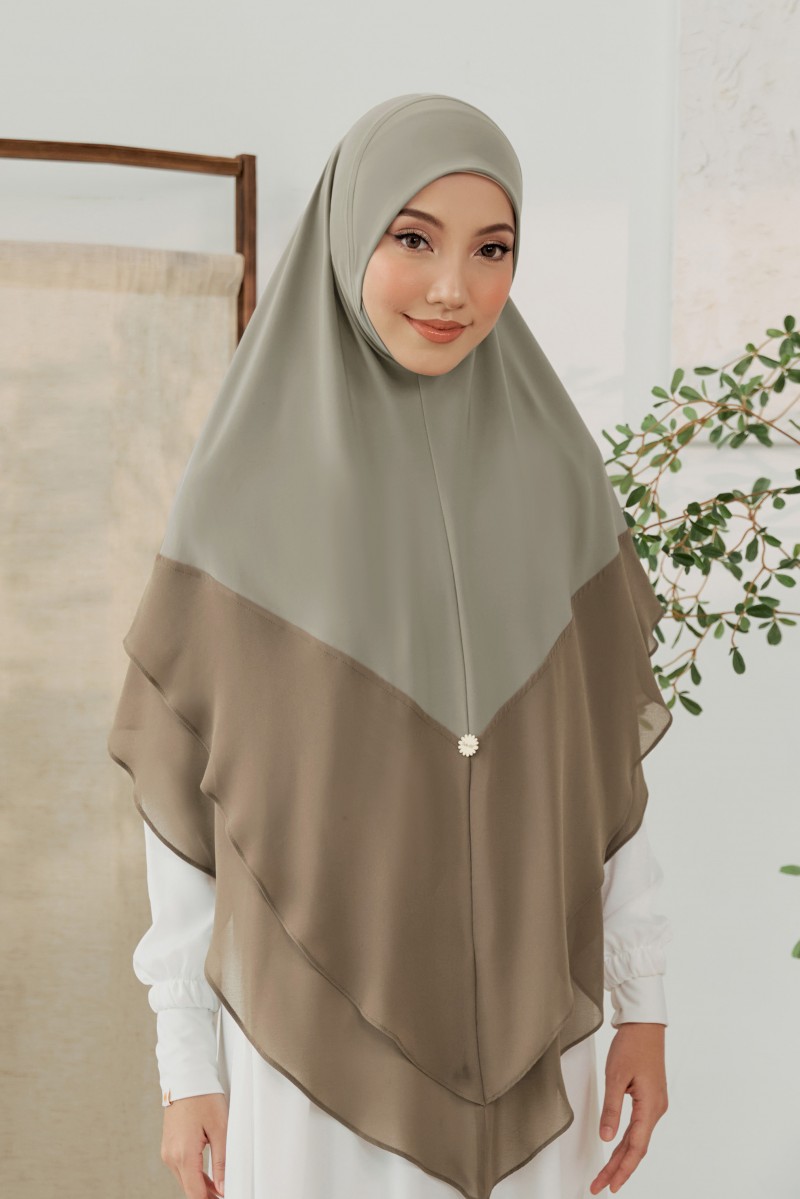 Nageena Khimar 2.0 in Olive