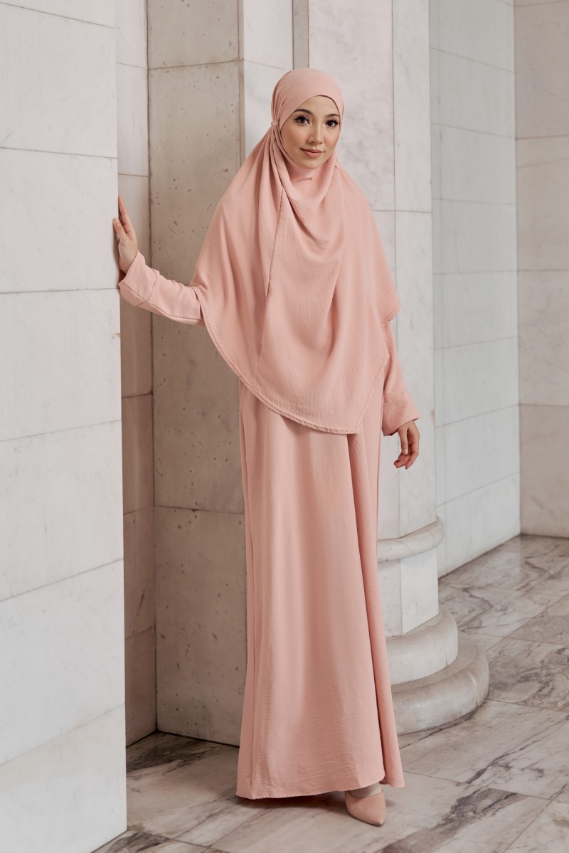 Belva Kaftan in Peachy Pink