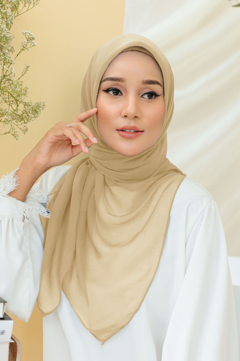 (AS-IS) MYLA Bawal Basic in Tan