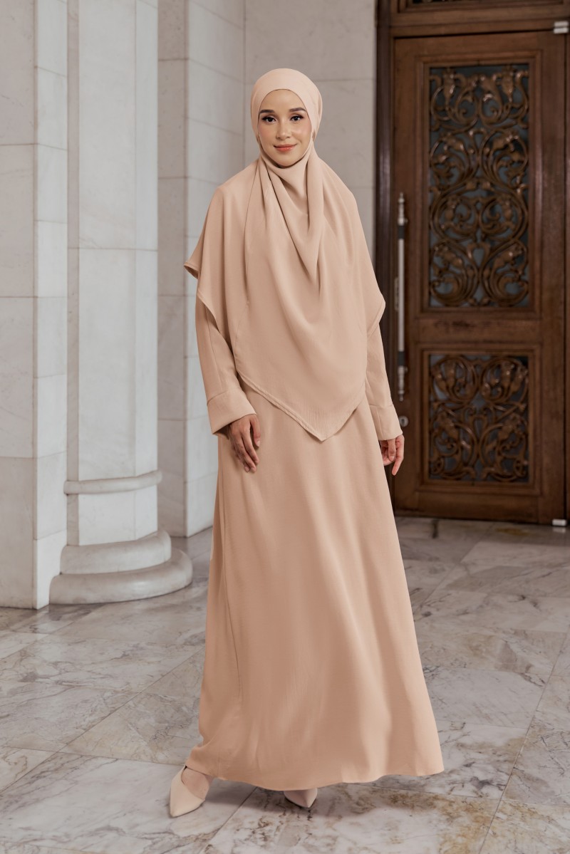 Belva Kaftan in Dusty Peach