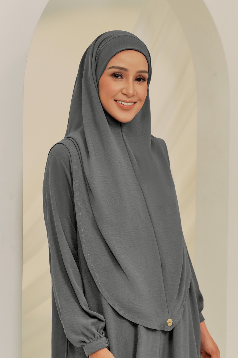 LANA Khimar in Dark Grey